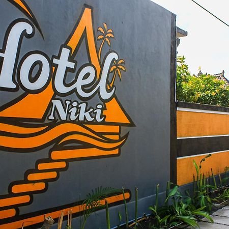 Hotel Niki Jembrana Extérieur photo