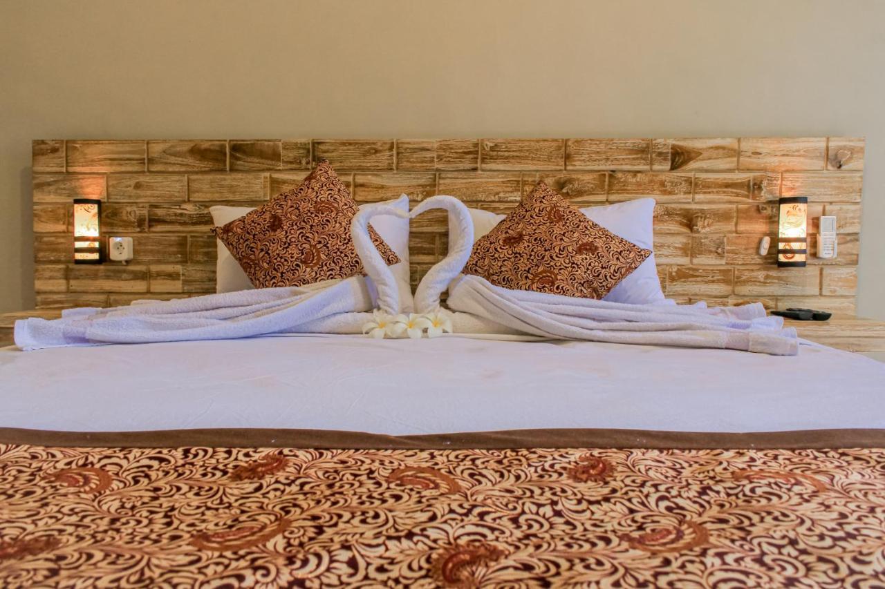 Hotel Niki Jembrana Extérieur photo